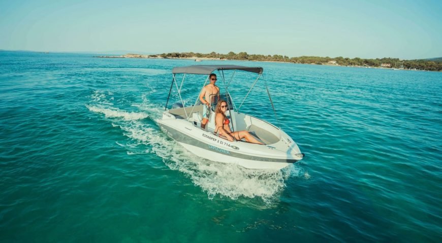Explorer 30hp - Boat Rental (34)
