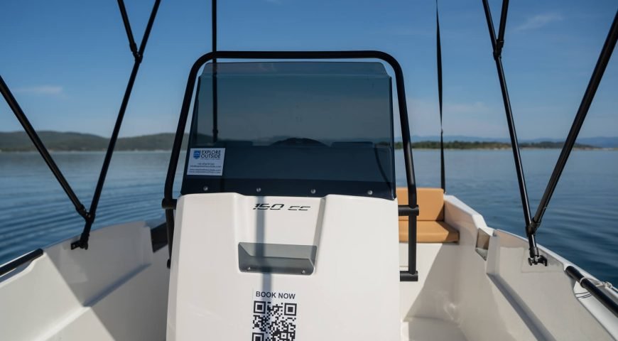 Explorer 30hp - Boat Rental (28)