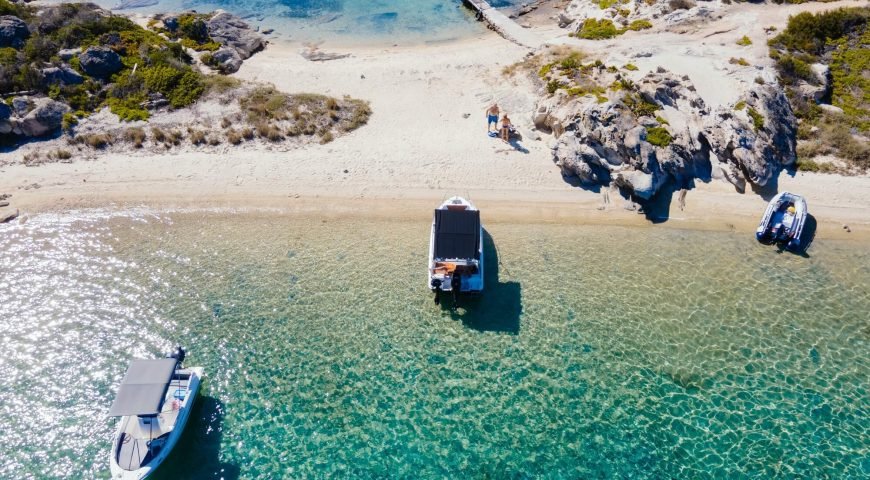 Diaporos Island Explorer