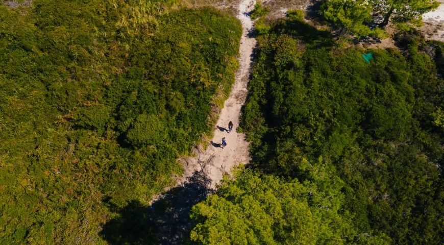 ExploreTheOutside_hikingDiaporos05